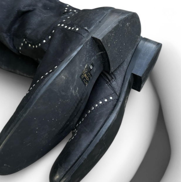 Women’s Black Leather Studded Over The Knee Moleskin Boots 41/8 Sku 6773