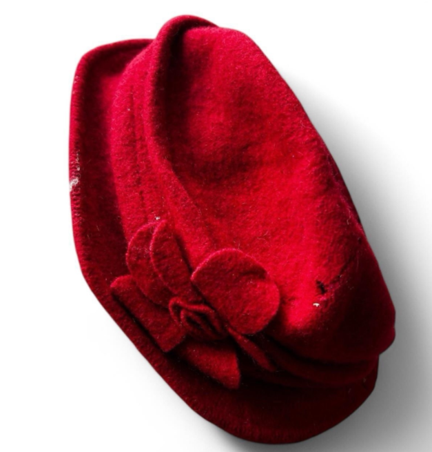 Vintage women myaccesorries Red wool beret #winteraccessories sku 6805