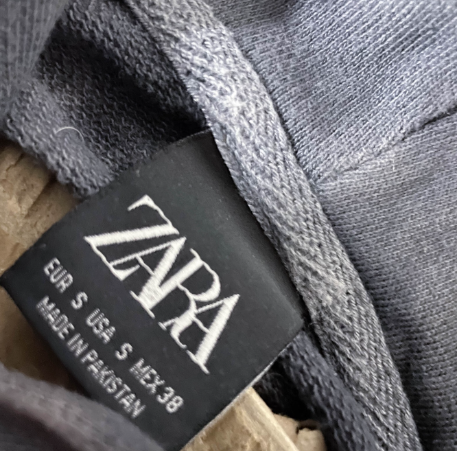 Vintage Zara Black Tie Dye Men's Hoodie, Bold & Cozy, Small | BLACK | SKU 3602