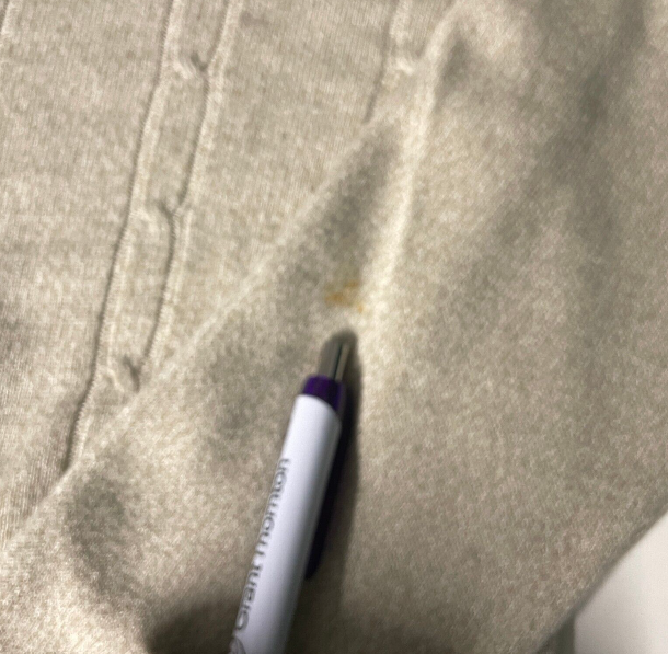 Vintage men's Dockers Cable Knitted Sweater cream in size M|L26 W21|SKU 6086