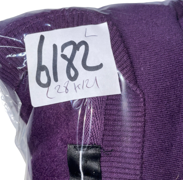 vintage 90s VTG  Sweatshirt  Desio crewneck purple swestshirt in size medium sku 6182