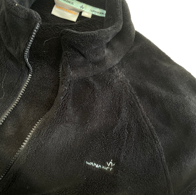 Wanabee Vintage black women's fleece jacket in size  XL L 29 W 20 SKU 6266