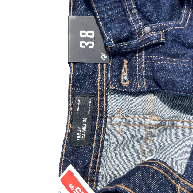 Zara Man NWT 975  Skinny Carrots jeans