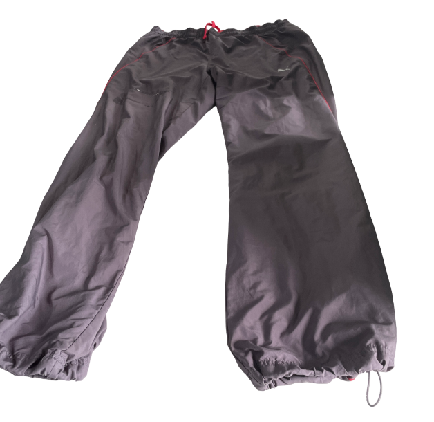 Puma tracksuit bottoms, Women’s Size M, Y2K 90's style, Shell brown trackies, Loose fitting trousers, Sports pants, Vintage activewear