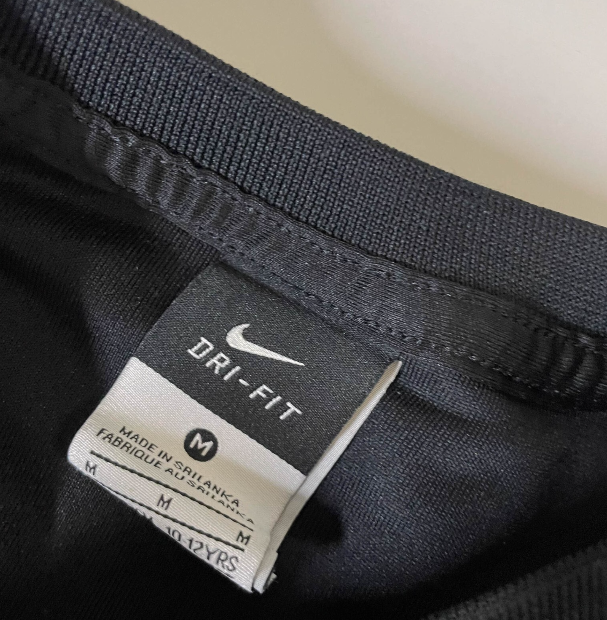 Vintage Nike Men's Black Dri-FIT Long-Sleeve T-Shirt, Made in Sri Lanka, XS