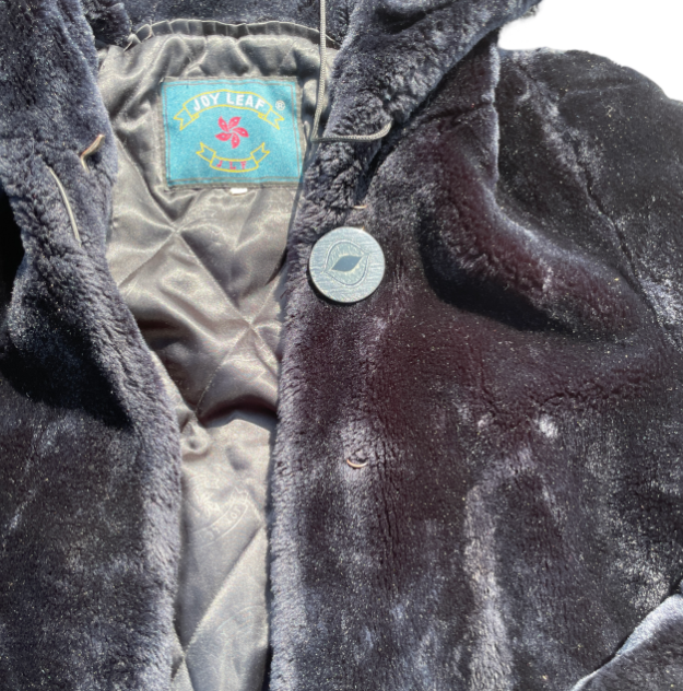 Joyleaf Vintage 80s/90s Oversized Black Plush Fur Coat
