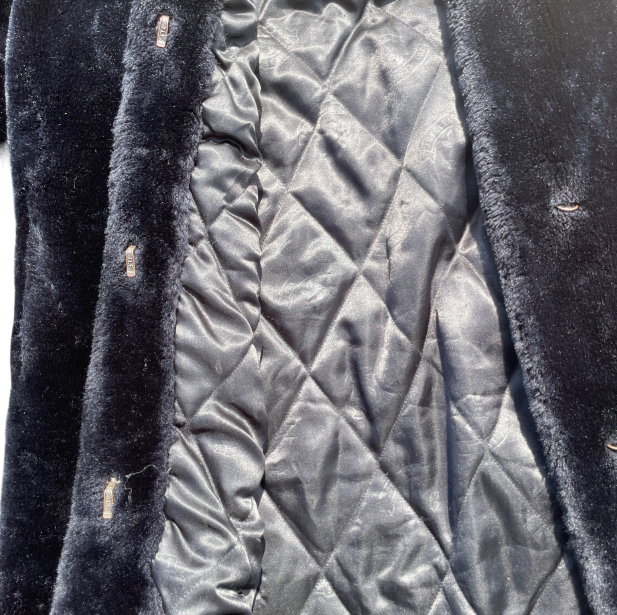 Joyleaf Vintage 80s/90s Oversized Black Plush Fur Coat