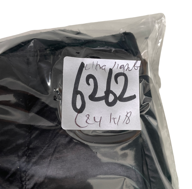 Vintage uniqlo womens ultra light  jacket in Large L 24 W 18