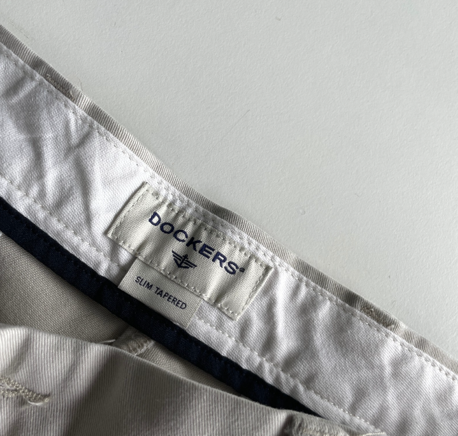 DOCKERS ORIGINAL CHINO SKINNY - Chinos in Beige Waterless Pants Trousers Size 34 men