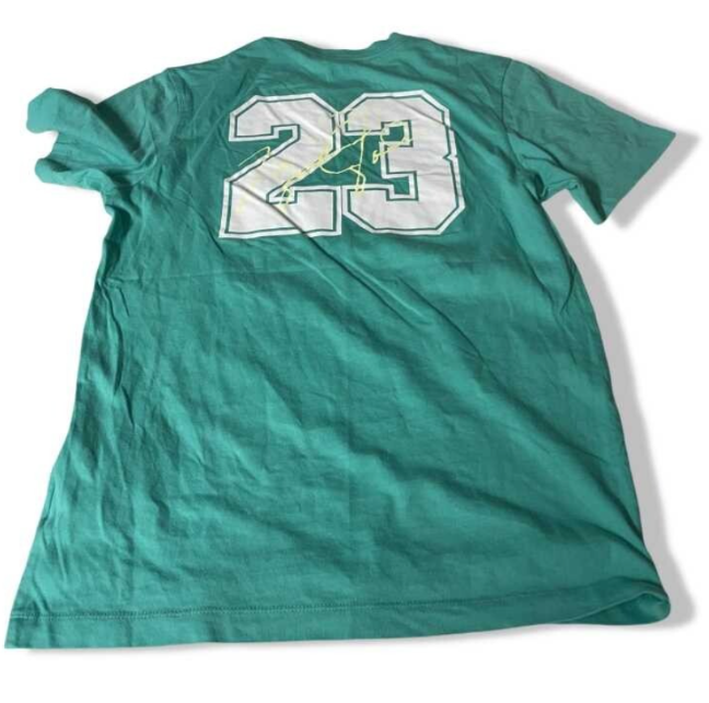 Vintage men's NIKE AIR JORDAN ESSENTIALS FLIGHT 23 graphics green tees in S|L27W18|SKU 5463