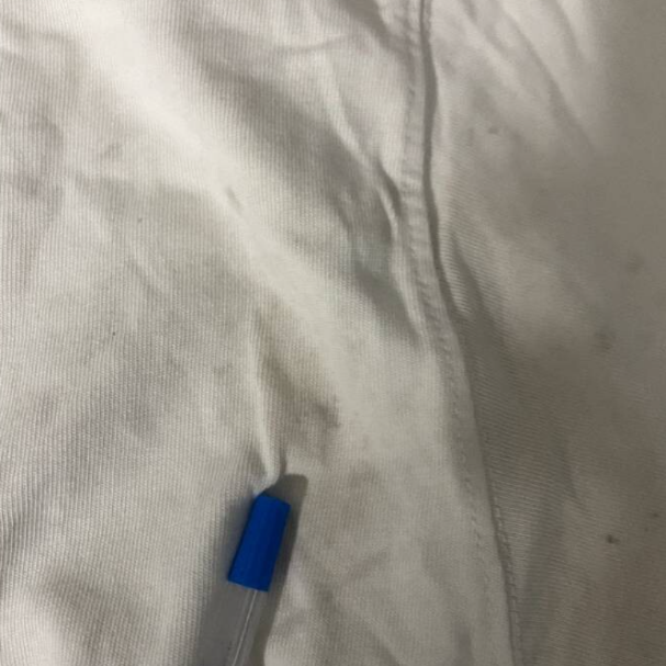 Vintage men's Nike Retro swoosh logo heavyweight t-shirt in off white in XL| L30W24|SKU 5428