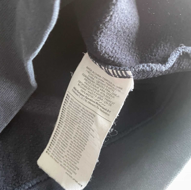 Vintage men Nike air print colourblock navy sweatshirt in L|L27 W23|SKU 5565