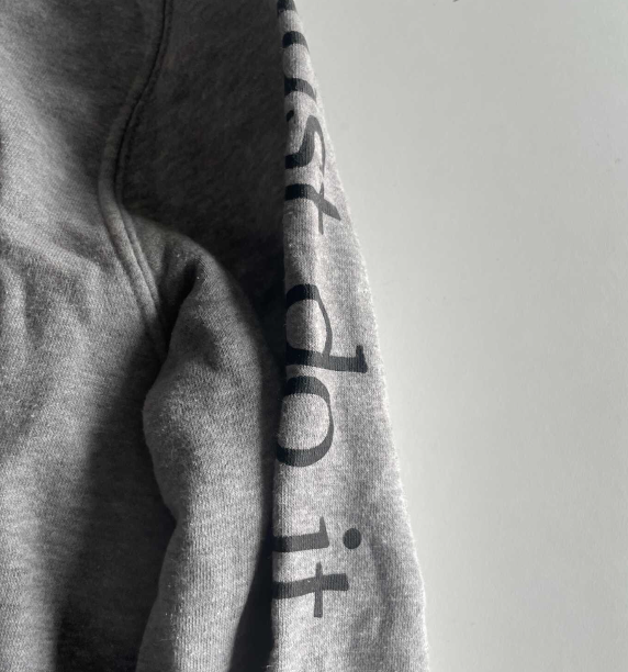 Vintage men Nike just do it grey hoodie slim fit in S|L26 W21|SKU 5571