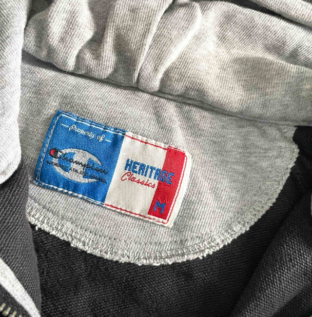 Vintage women champion heritage black full zip cropped hoodie in M|L24 W20|SKU 6390