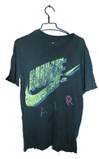 Vintage men Nike air graphics black short sleeve tees in L|L30 W18|SKU 6627