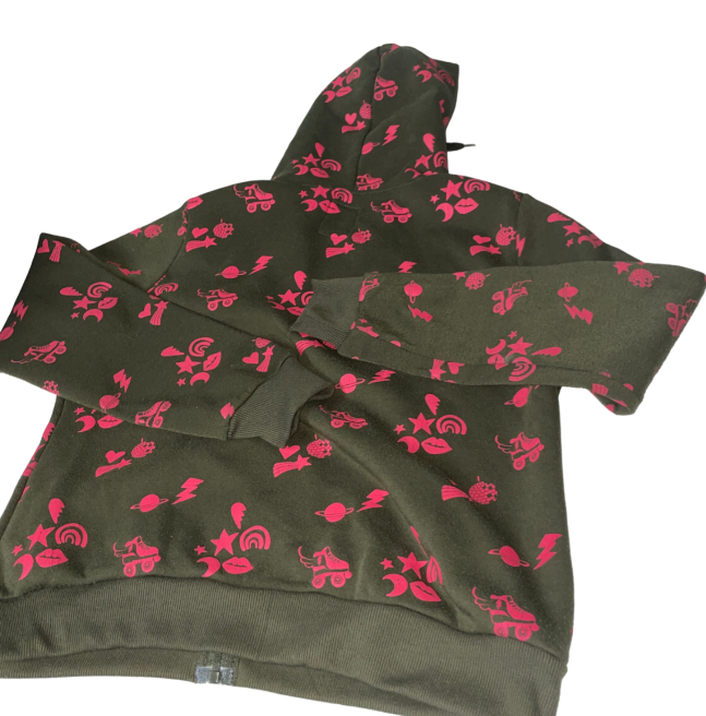 Vintage green hoodie with hood and zipper for women in size small L 22 W 18 SKU 6158