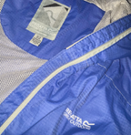 Regatta  blue women’s lightweight Rain Jacket with hood  RWW301 XL L 31 W 22