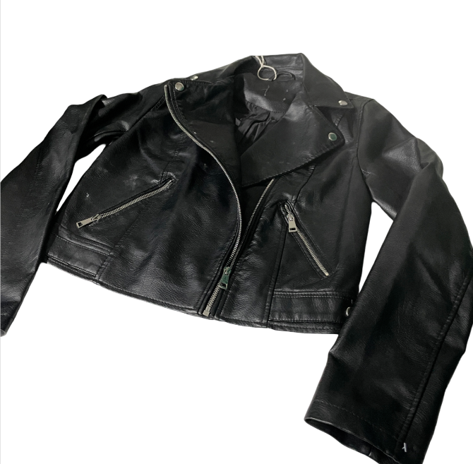 "Leather Signature Biker Jacket SHORT COATED JACKET - Faux leather jacket in size 10 MEDIUM  L 23 W 17 SKU 6167 "
