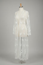 Vintage womens white lace kimono beach dress
