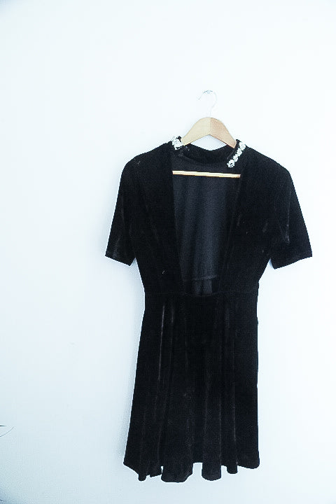 Vintage Oh my love black velvet embellished collar maxi dress size 8/10