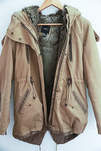 Forever21 Faux fur cream medium hoodie coat