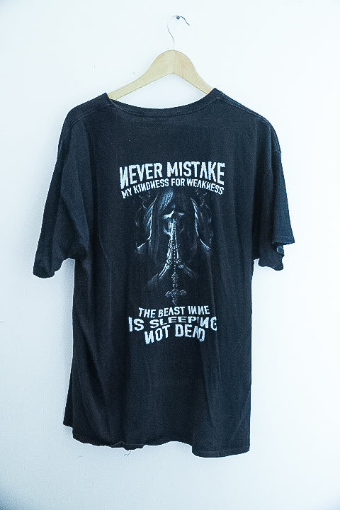 Vintage black mens XL tees with graphics at the back