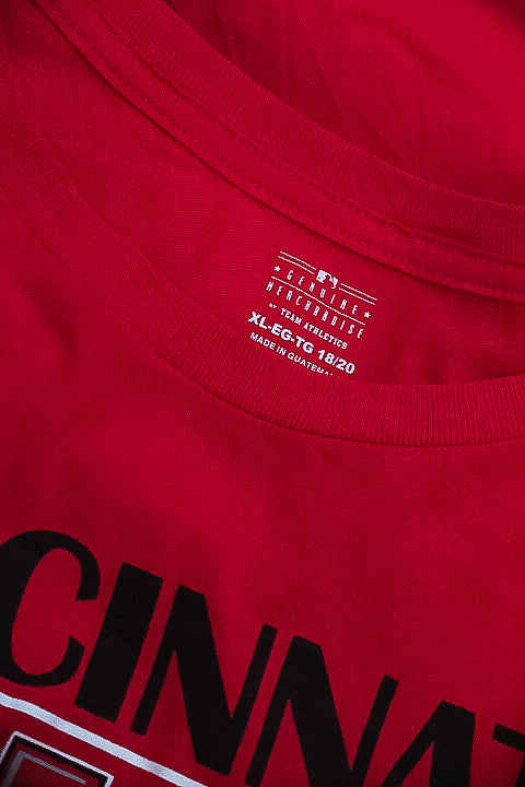Vintage Cinncinati Baseball graphics red mens tees XL