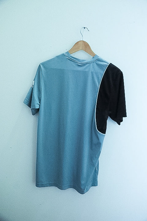 Vintage grey three stripe adidas mens medium tshirt