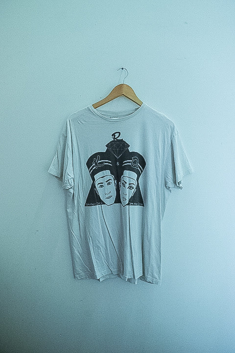 Vintage Retro king and queen graphics large white tees