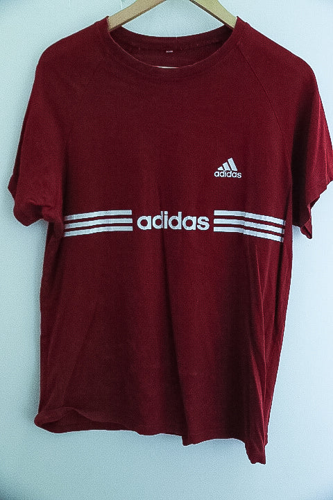 Vintage Adidas big logo graphics medium red tshirt