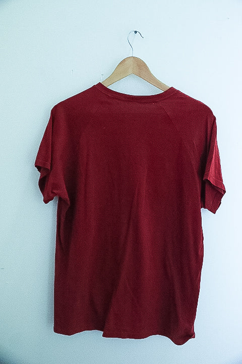 Vintage Adidas big logo graphics medium red tshirt