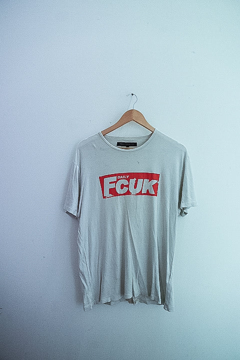 Vintage white french connection FCUK graphics tshirt