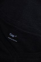 Vintage black Gap V-Neck mens small tshirt