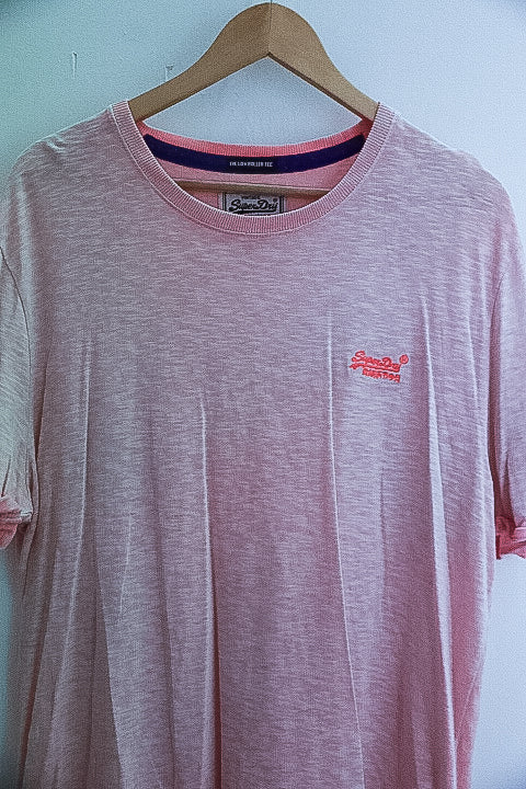 Vintage pink super dry large tshirtVintage pink super dry large tshirt