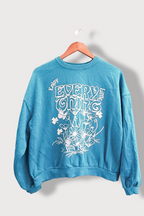 Green Enjoy everything little graphics crew neck medium sweatshirt