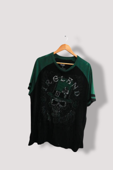 vintage Lucky Ireland graphics mens colorblock black and green tees XL