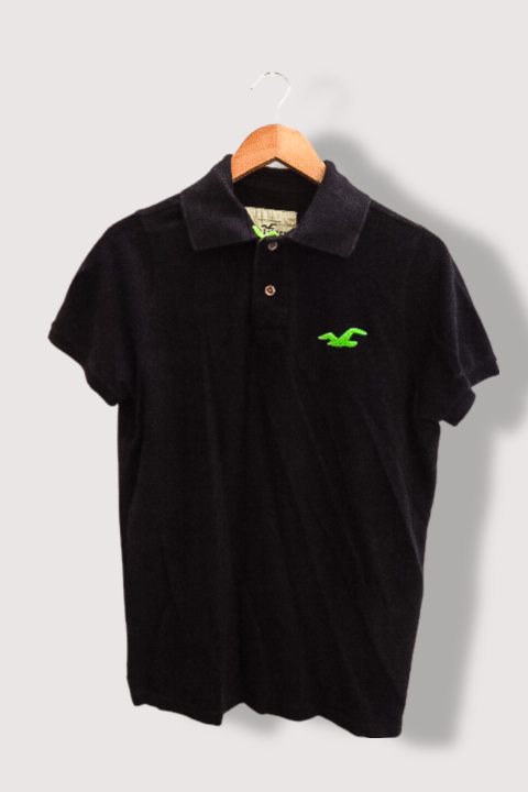 Hollister black polo hotsell