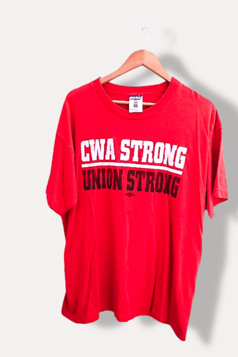 Vintage Red CWA union strong print mens tees XL
