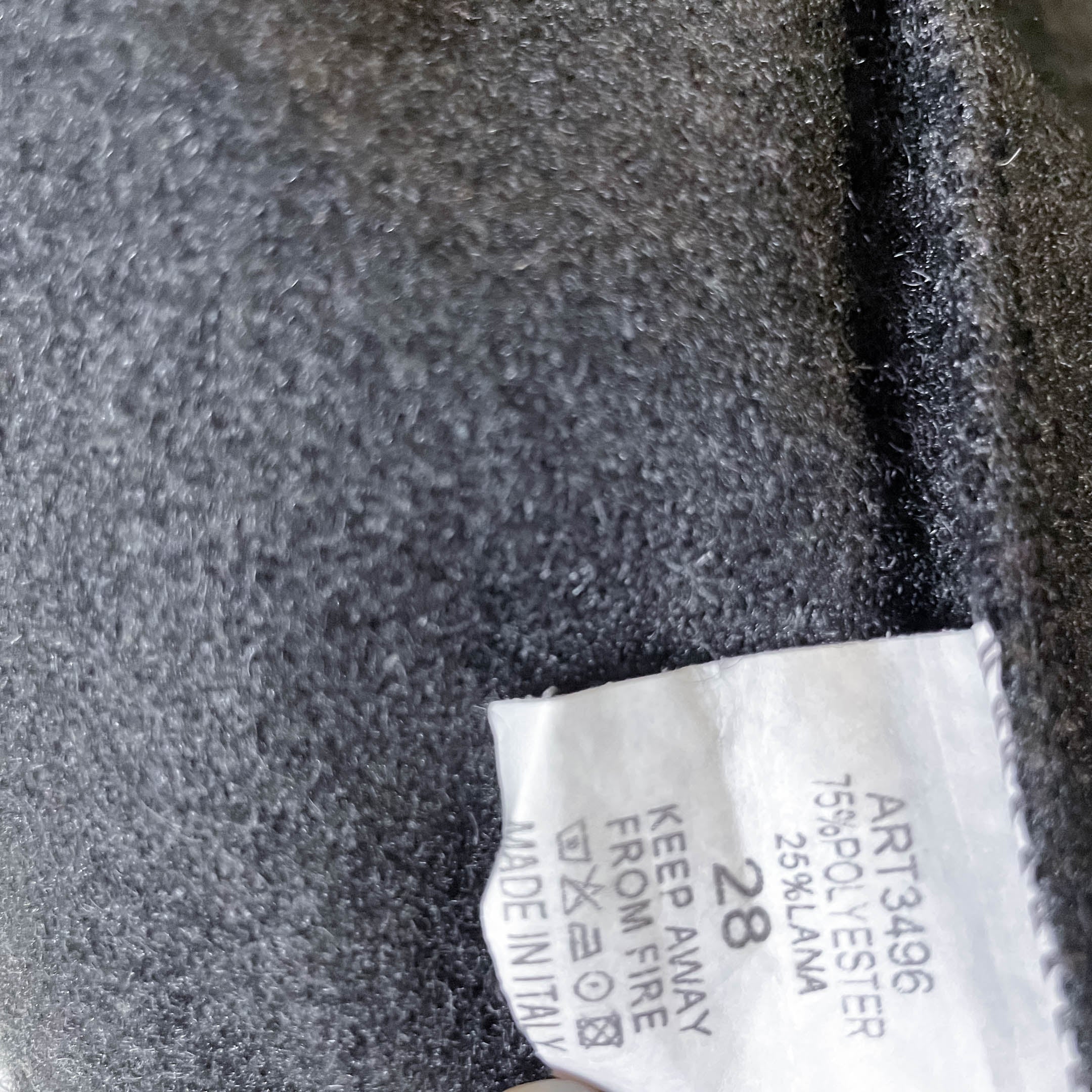 Vintage Women's made in Italy light weight fleece black jacket in L