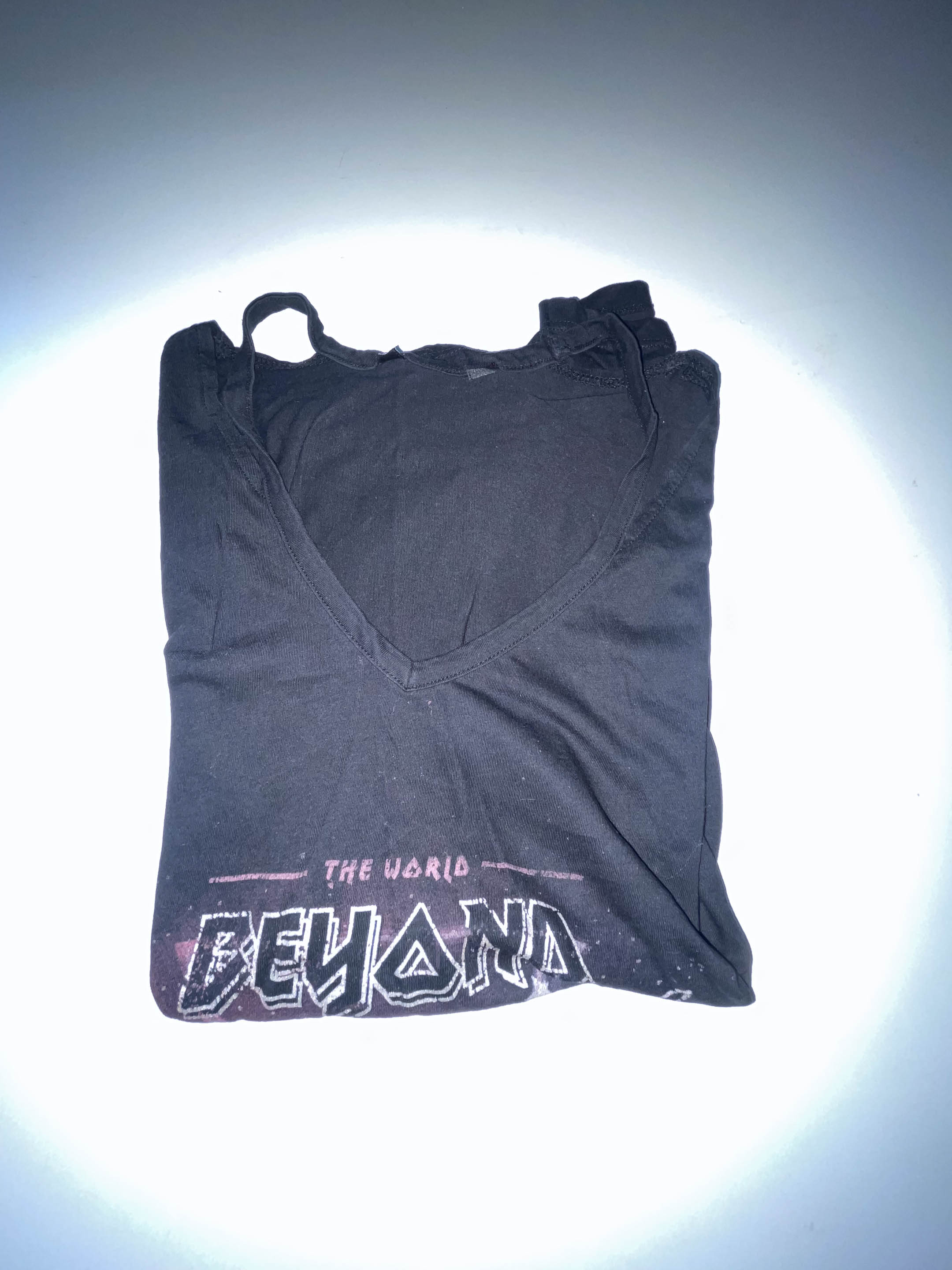 Vintage womens black American Thor graphics medium tees