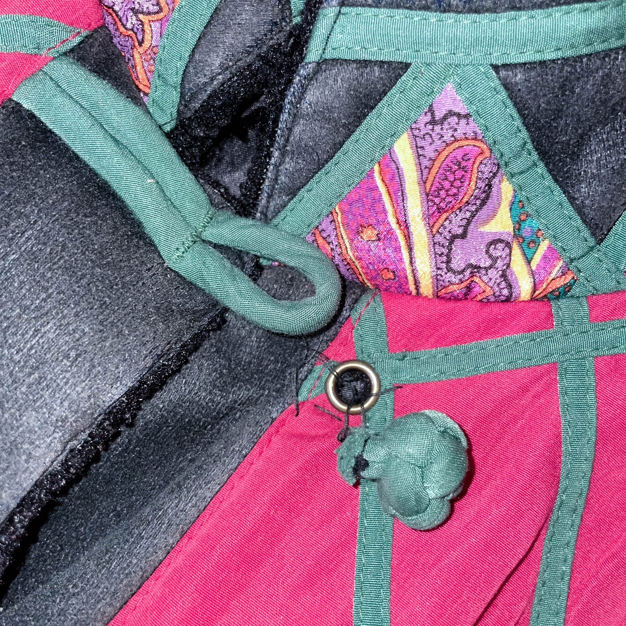 Vintage Rujian womens red padded pattern button up collared  jacket in XL |3651