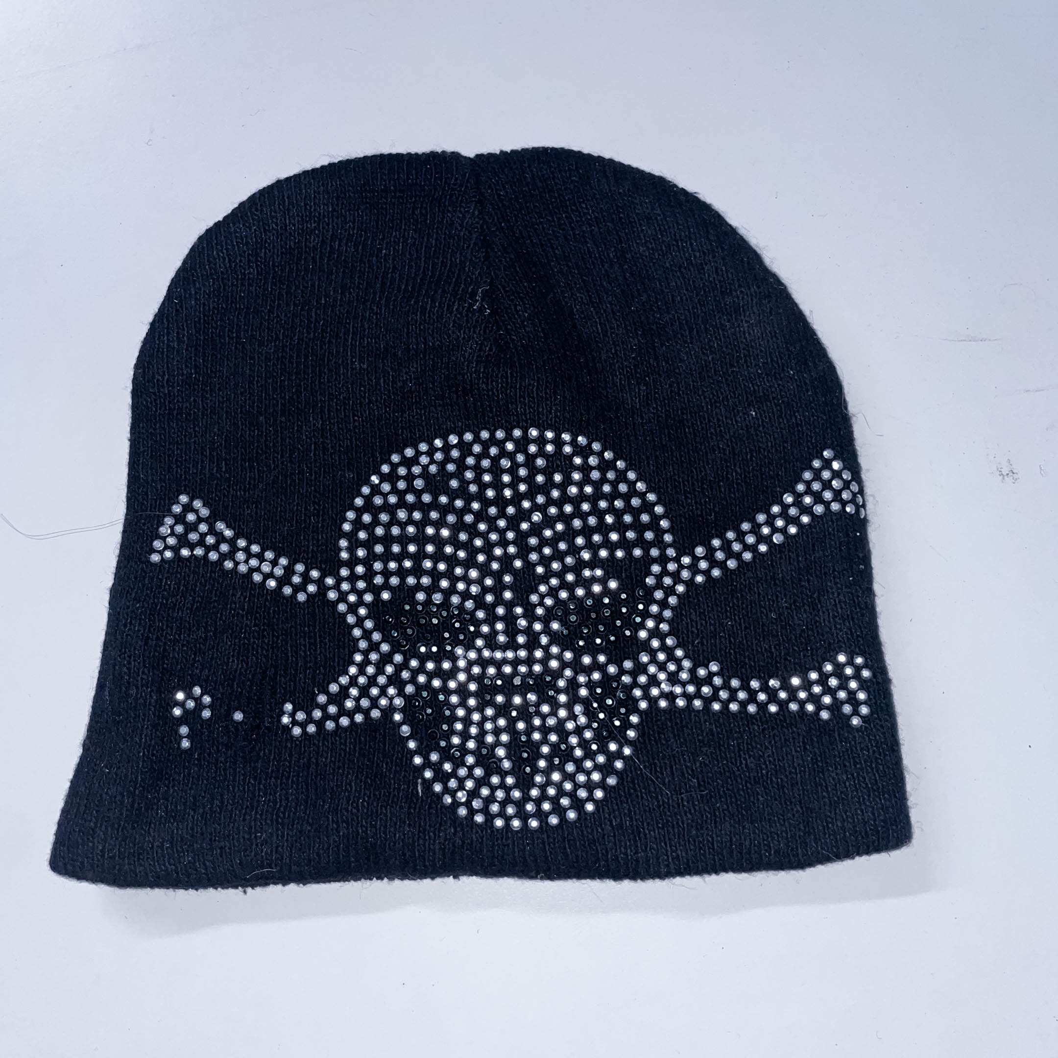 Vintage Black studded skull embroidery beanie winter hat