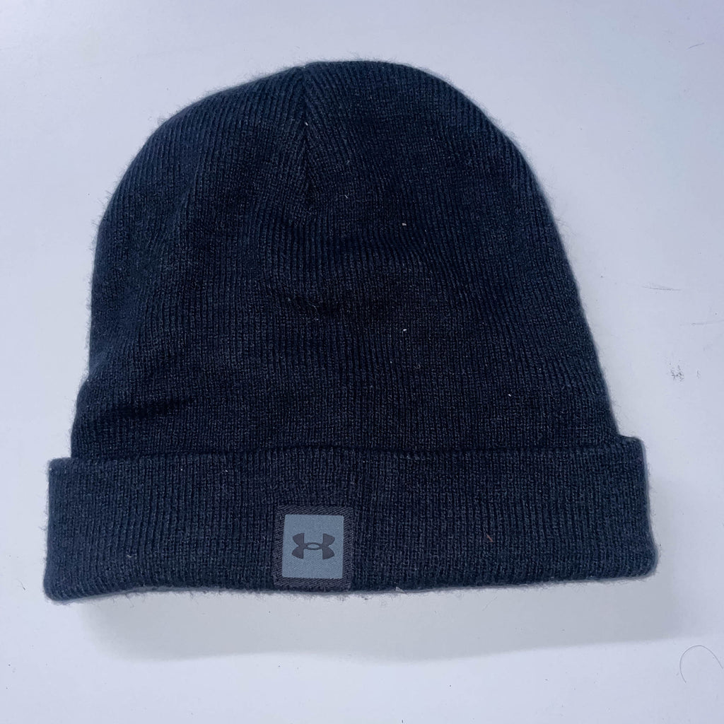Vintage Black Under Armour beanie hat