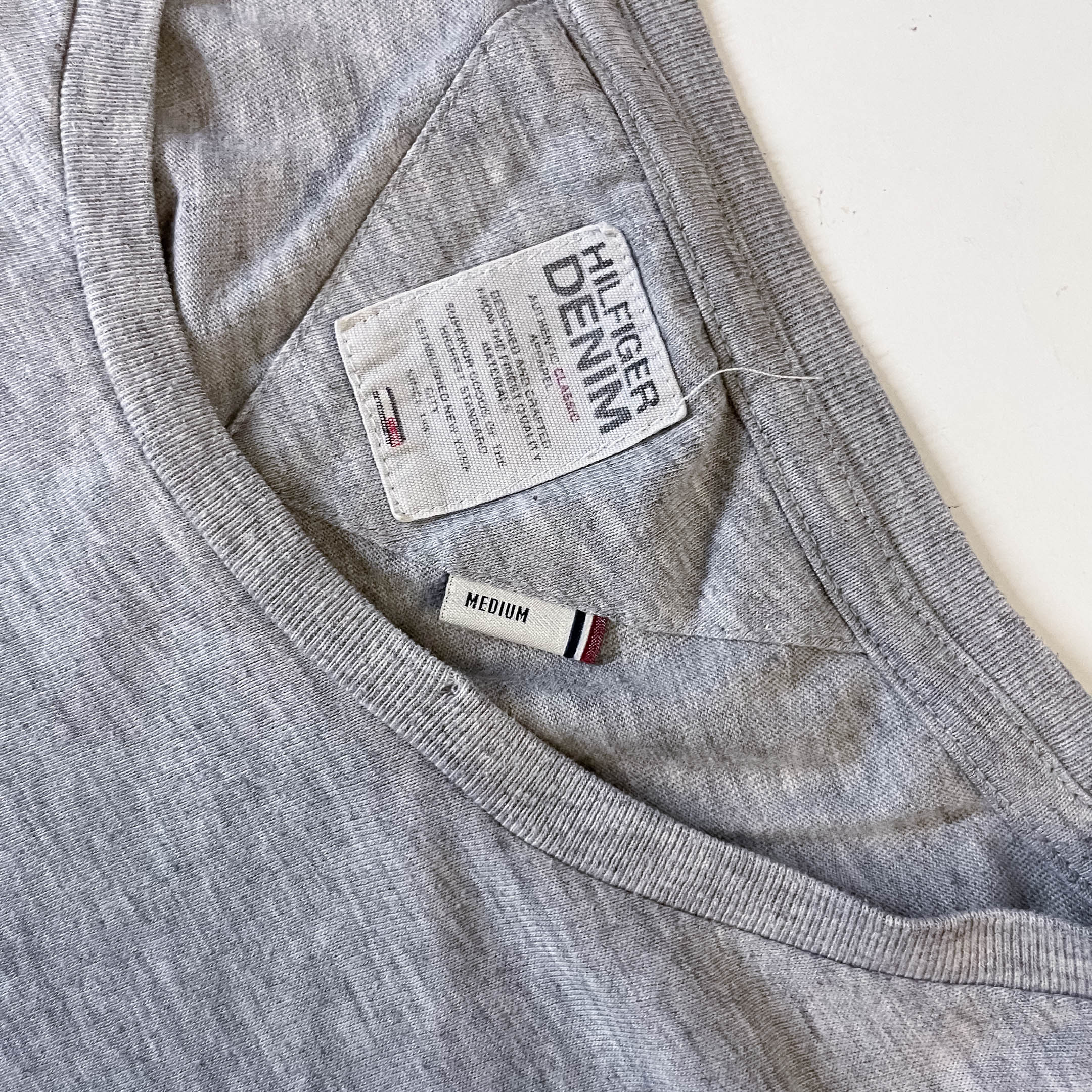 Vintage Tommy Hilfiger denim graphics grey women's tees in M | Grey | SKU 3653