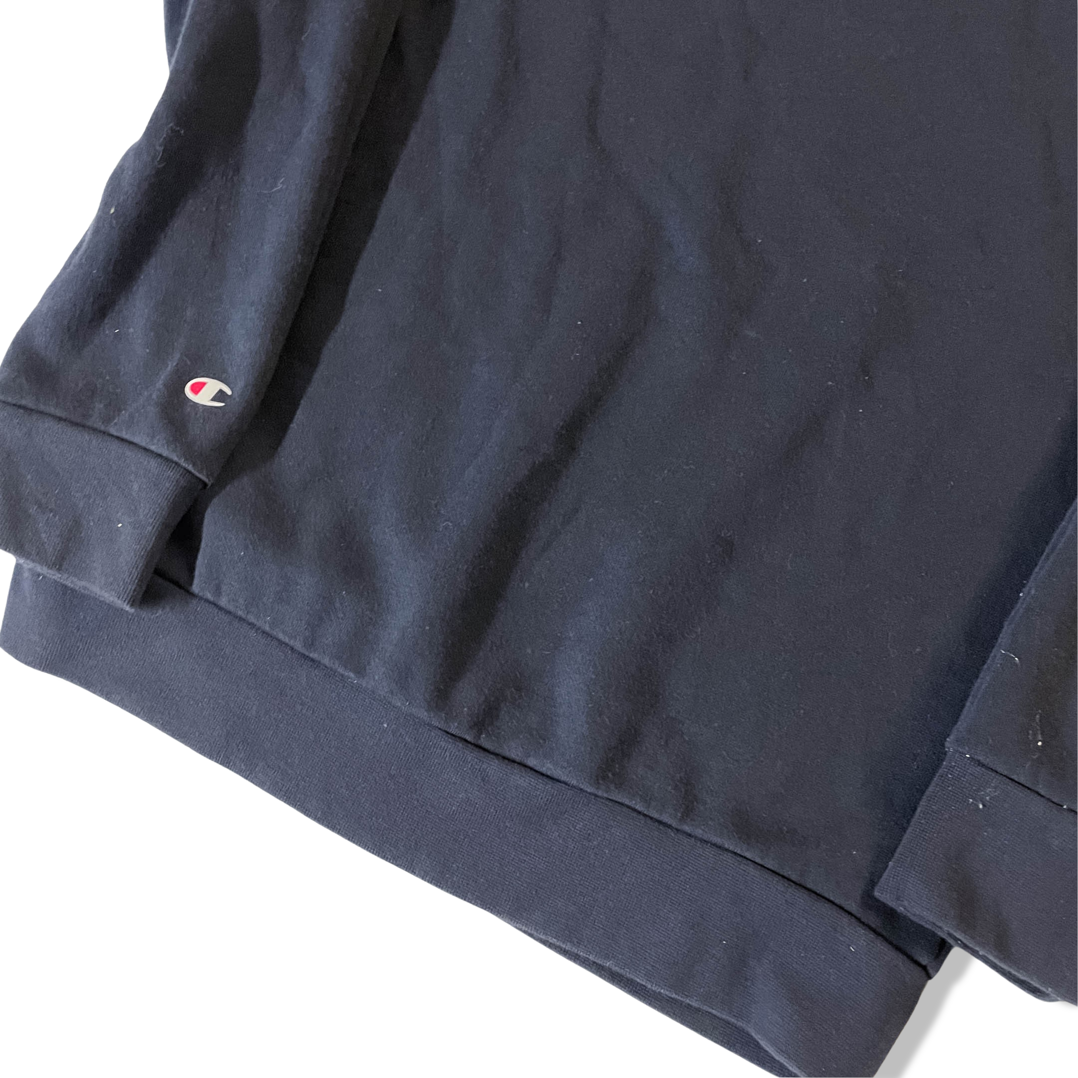 Vintage champion navy sweatshirt in XS