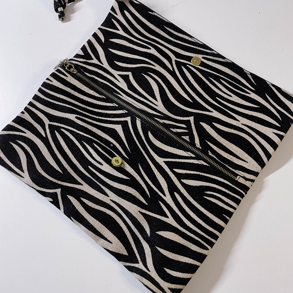 Vintage Roberto Cavalli Parfum Fold-Over Black & Beige Animal Print Clutch Bag