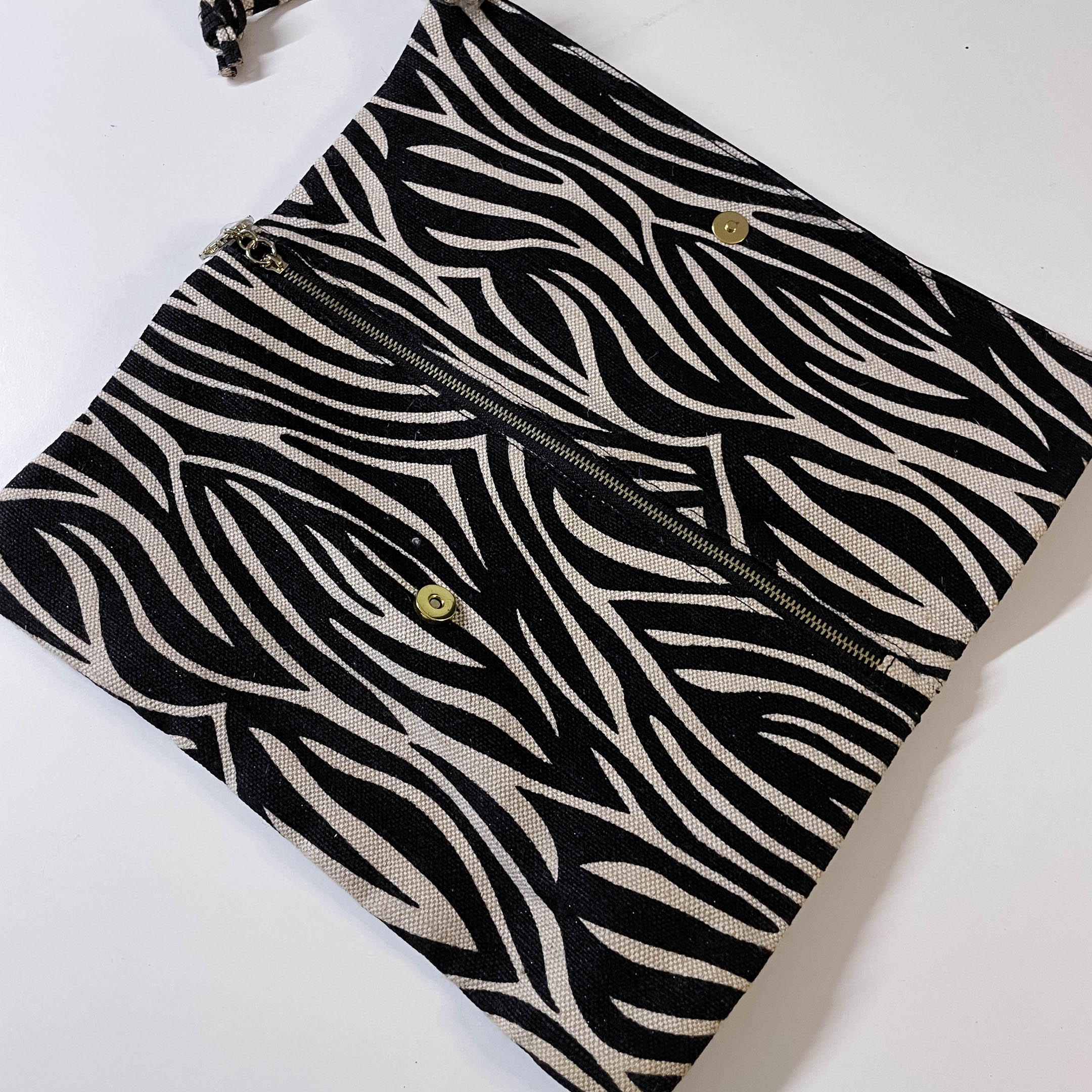 Vintage Roberto Cavalli Parfum Fold-Over Black & Beige Animal Print Clutch Bag
