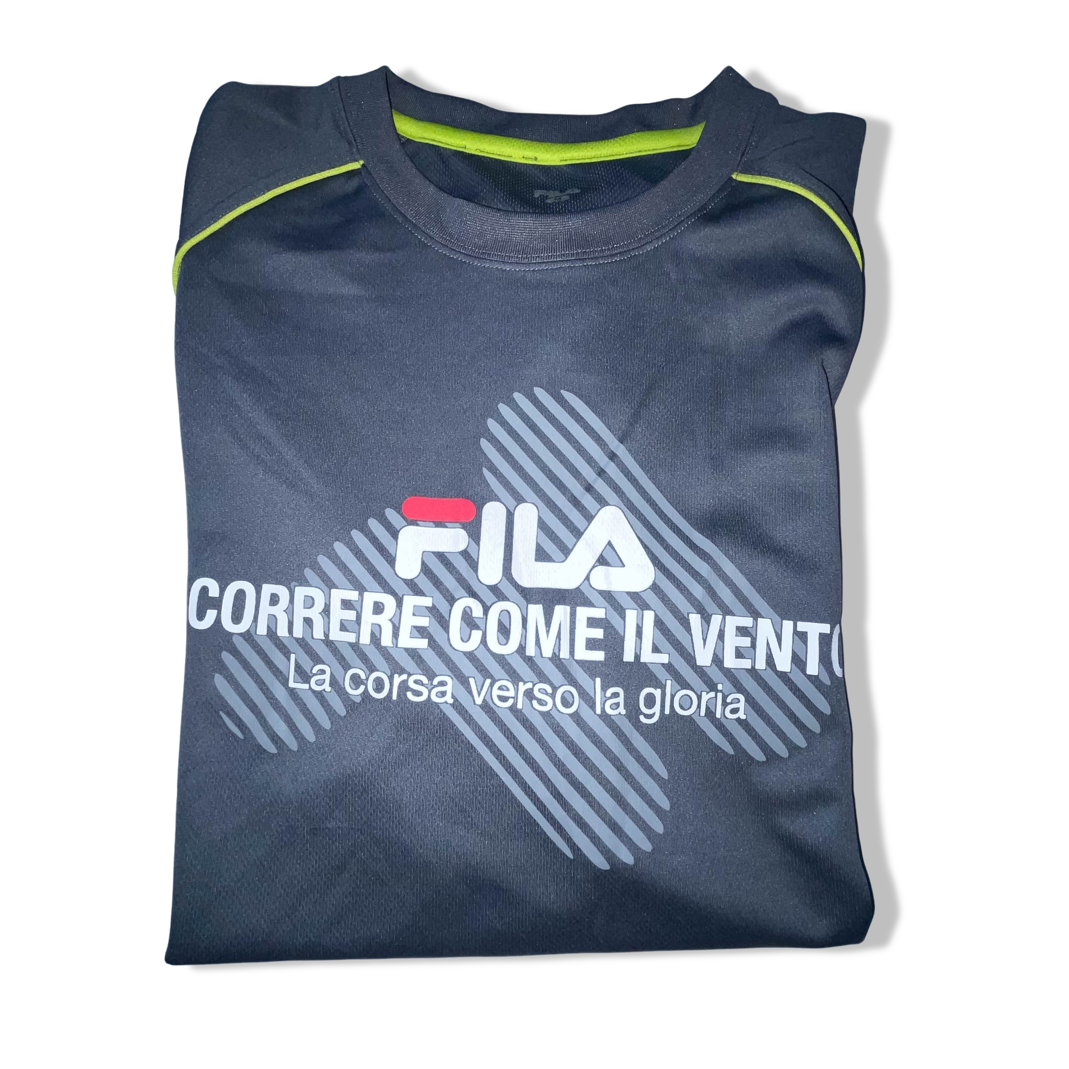 Vintage Fila Graphics mens grey medium training short sleeve tees