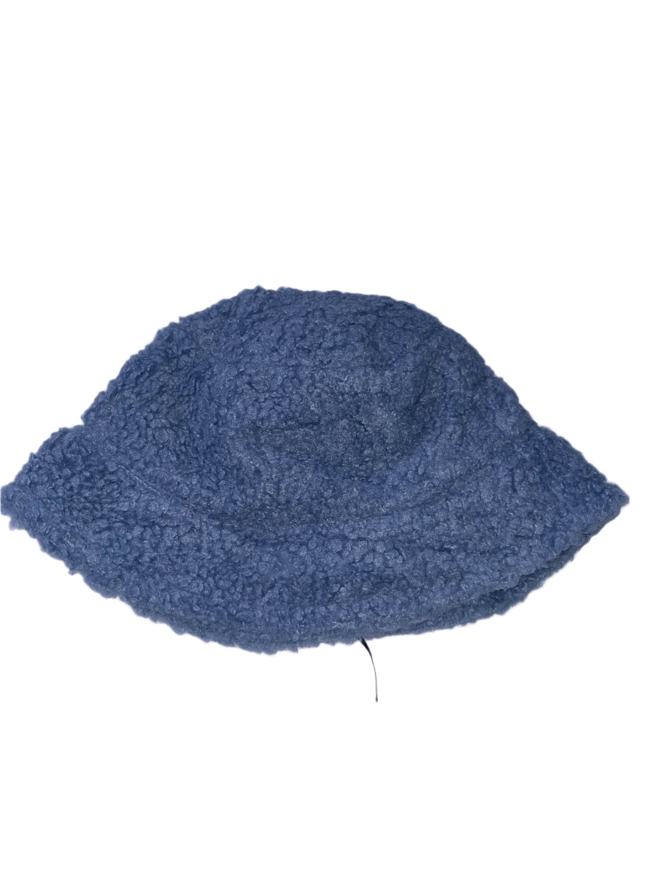 Vintage womens winter blue faux fur bucket hat