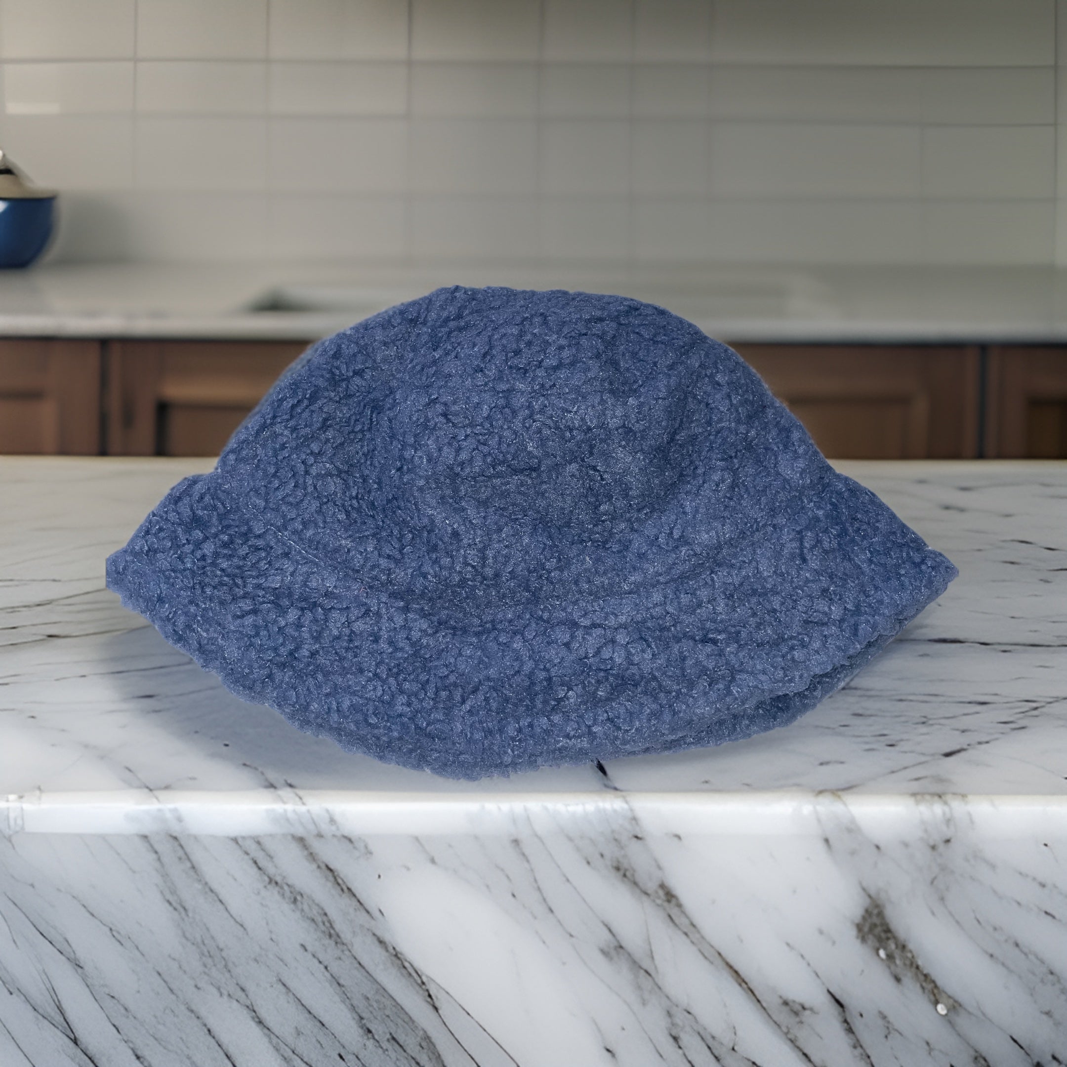 Vintage womens winter blue faux fur bucket hat